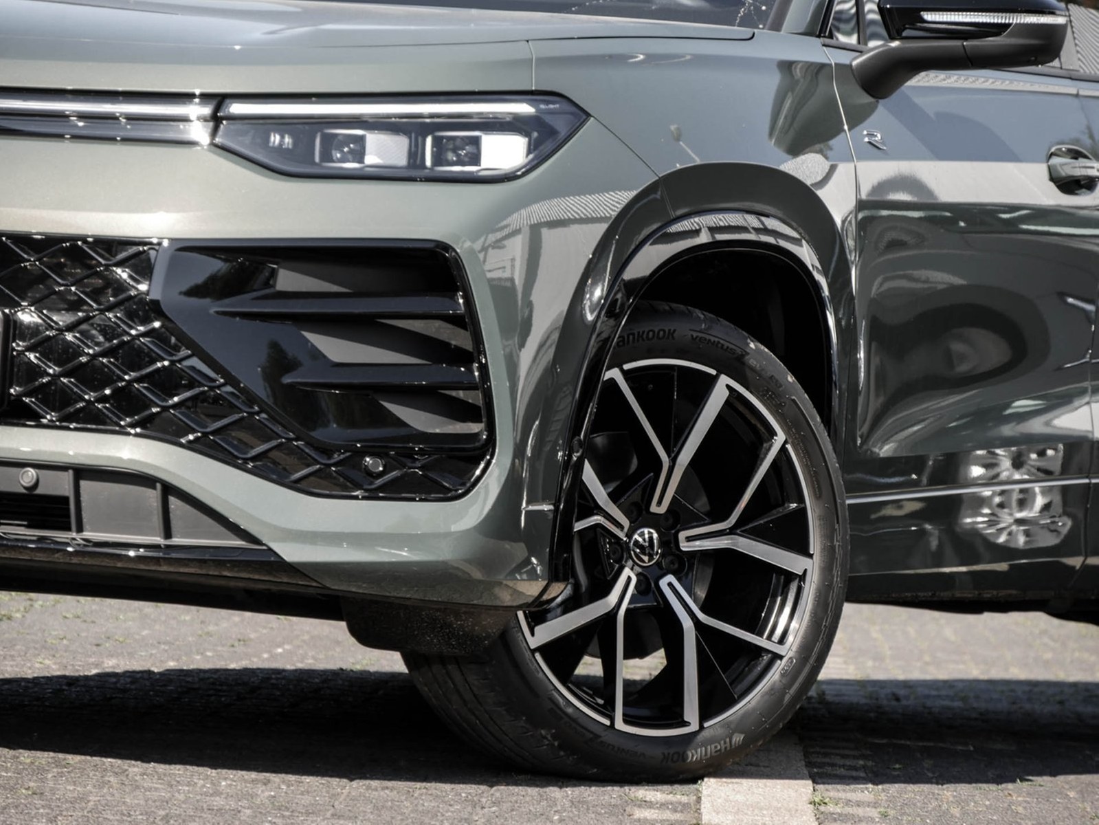 Volkswagen Tayron 2.0 R-LINE BLACKSTYLE 4X4 PANO 360CAM 20Z