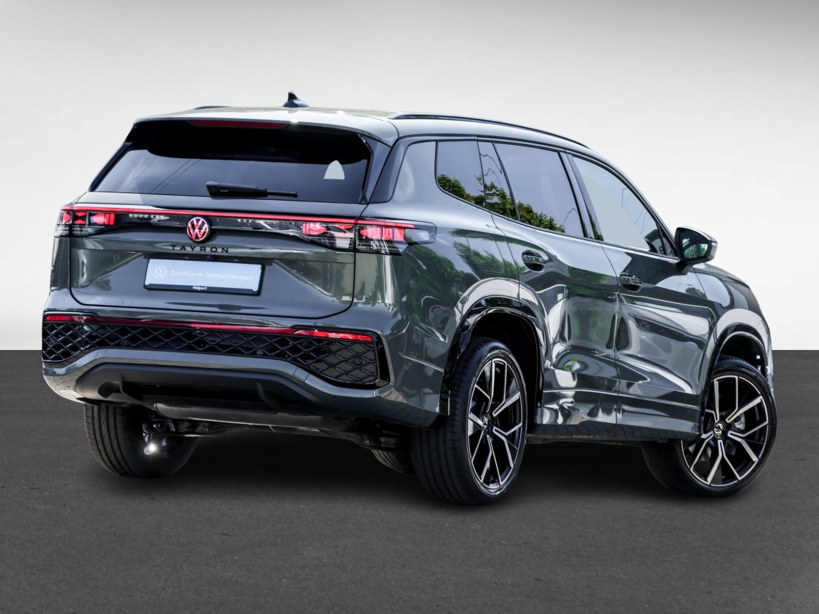Volkswagen Tayron 2.0 R-LINE BLACKSTYLE 4X4 PANO 360CAM 20Z