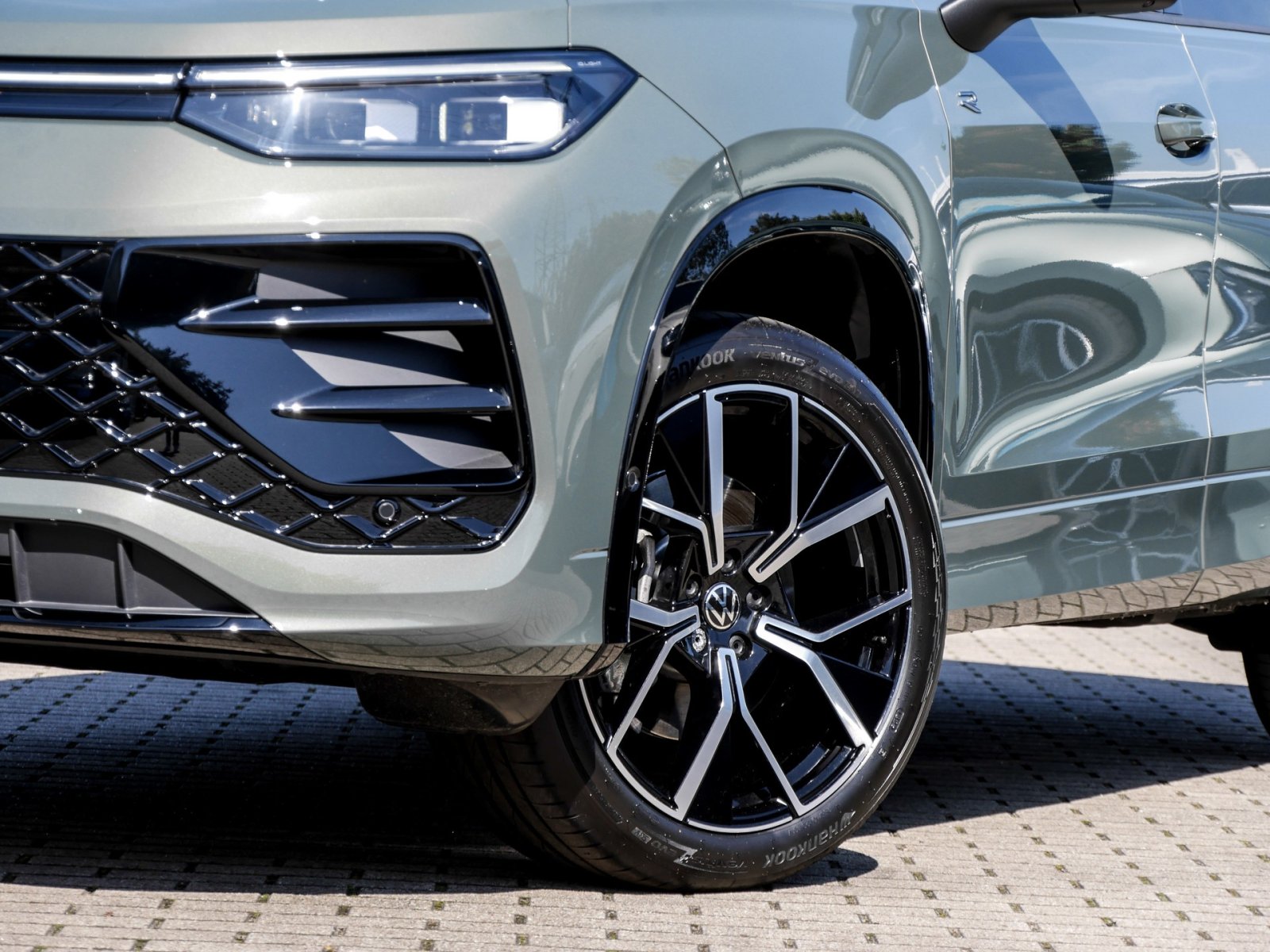 Volkswagen Tayron 2.0 R-LINE BLACKSTYLE 4X4 PANO 360CAM 20Z