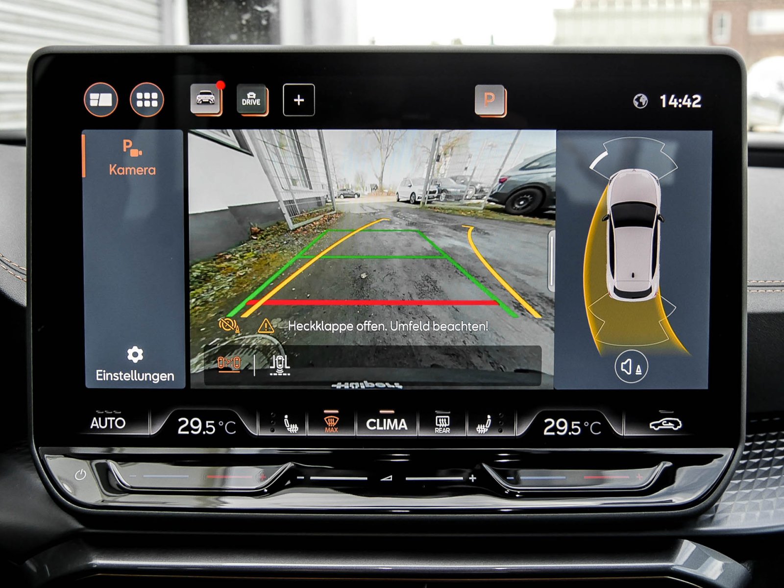 Cupra Leon 1.5 DSG SENNHEISER NAV CAM LENKRAD&SITZHZG