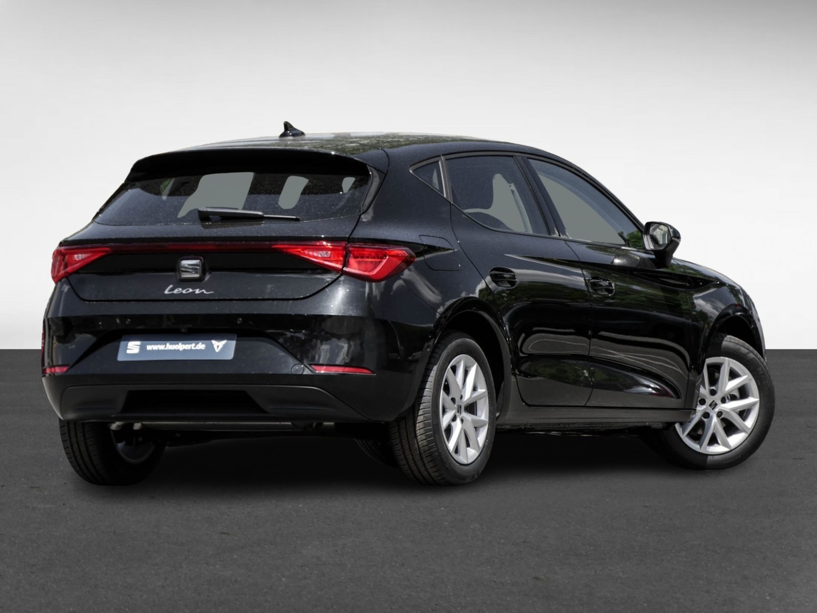 Seat Leon 1.5 ROAD EDITION DSG NAV RFK KEYL AHK-Vorb.