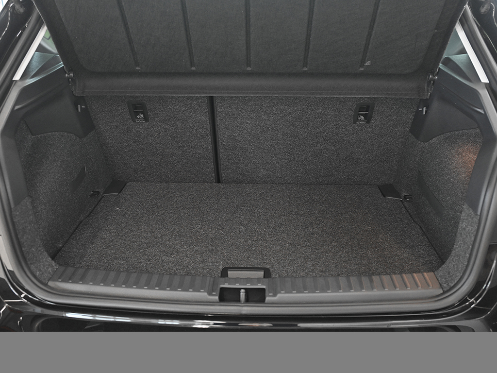 Seat Ibiza 1.0 ROAD EDITION PDC RFK 15ZOLL KEYL SHZ