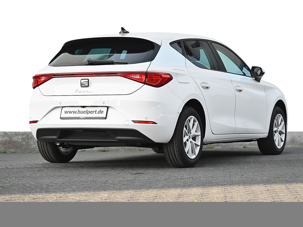 Seat Leon 1.5 ROAD EDITION DSG NAV RFK KEYL AHK-Vorb.