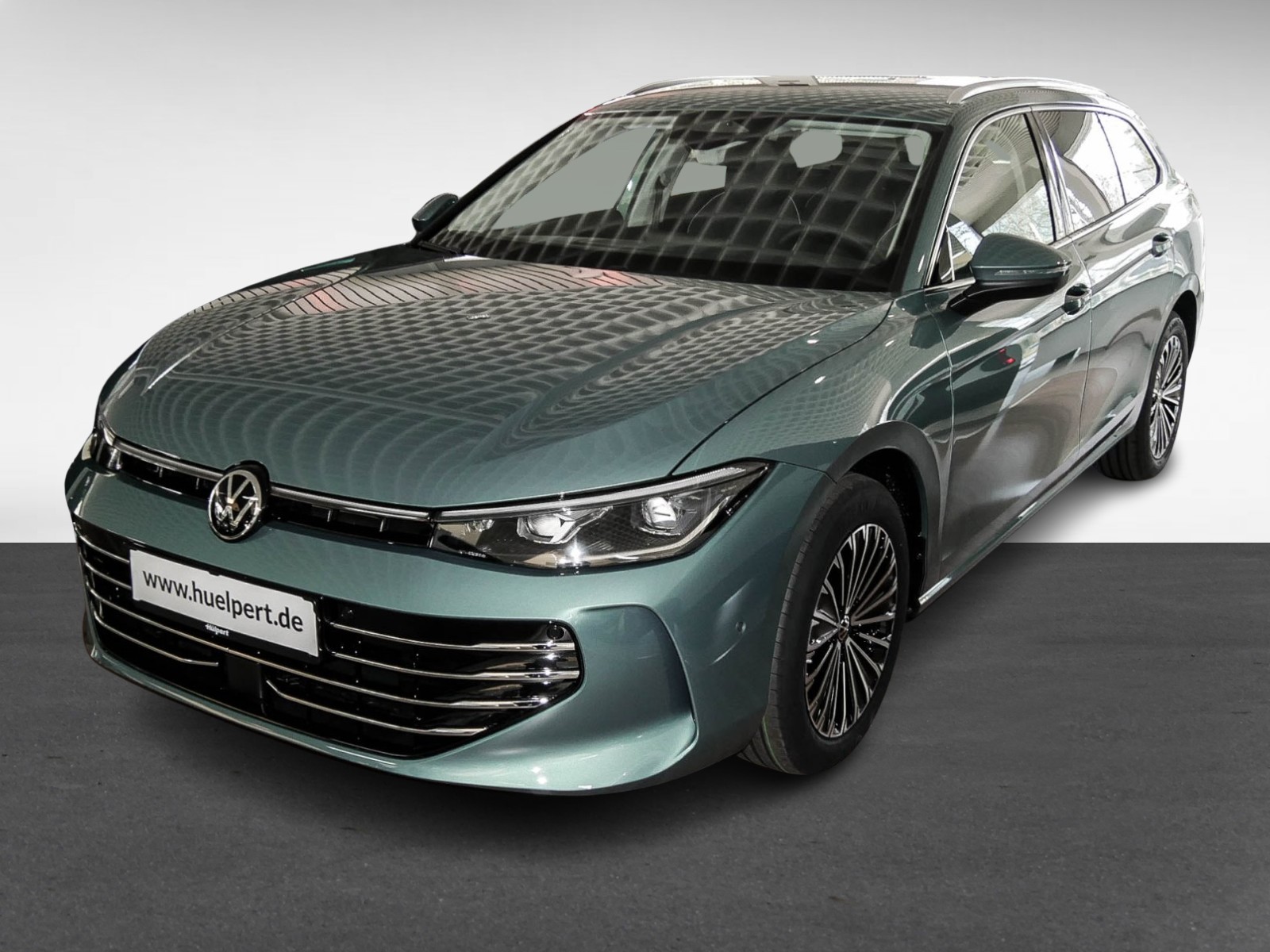 Volkswagen Passat Variant 2.0 TDI ELEGANCE DSG AHK DCC HEAD-UP 360CAM