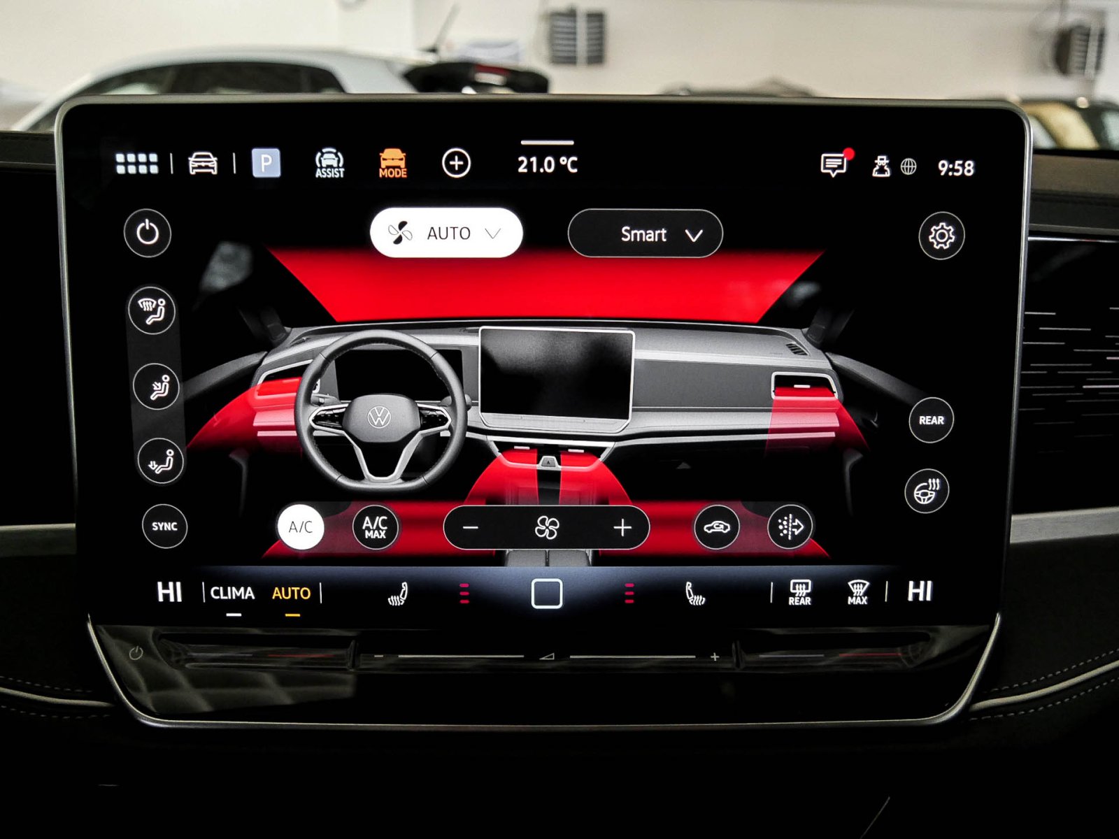 Volkswagen Passat Variant 2.0 TDI ELEGANCE DSG AHK DCC HEAD-UP 360CAM