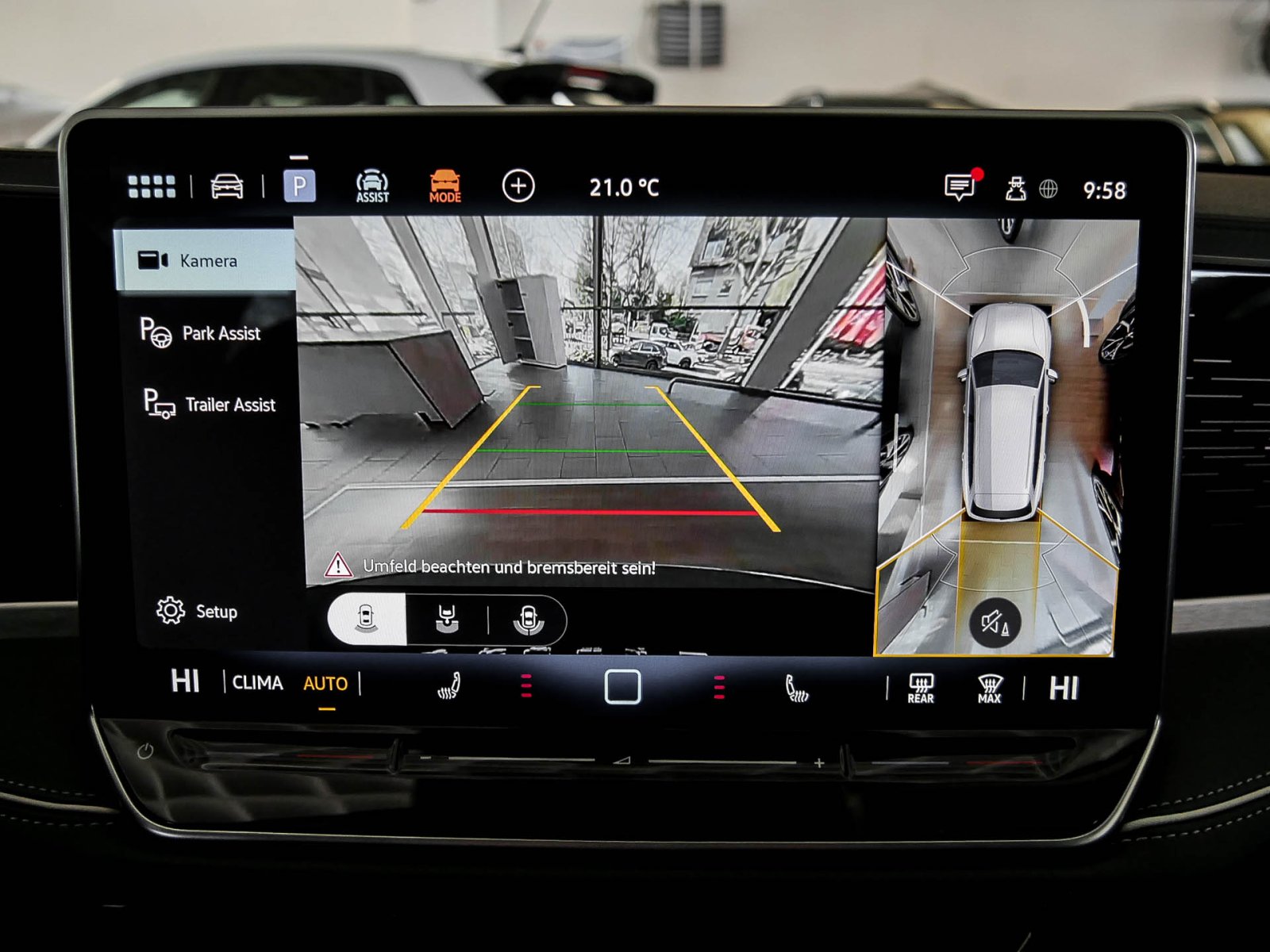 Volkswagen Passat Variant 2.0 TDI ELEGANCE DSG AHK DCC HEAD-UP 360CAM