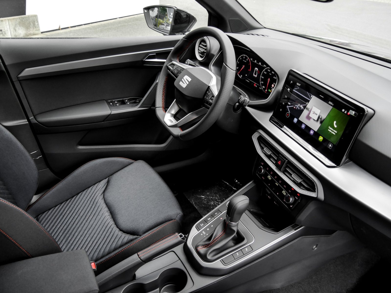 Seat Arona 1.0 FR BLACK EDITION DSG RFK PDC SHZ KEYL