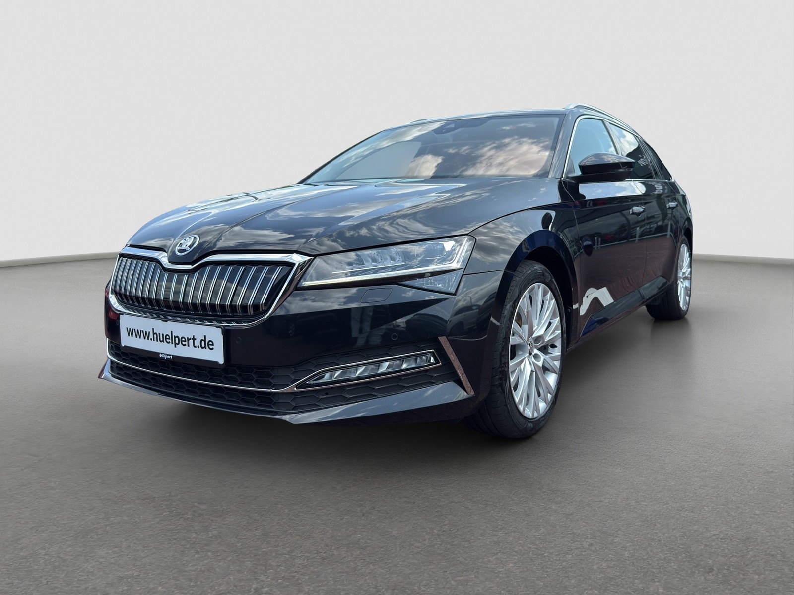 Skoda Superb Combi 1.4 iV STYLE AHK CAM ACC MATRIXLED
