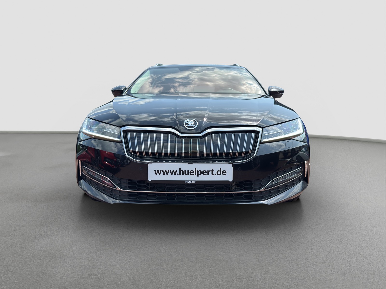 Skoda Superb Combi 1.4 iV STYLE AHK CAM ACC MATRIXLED