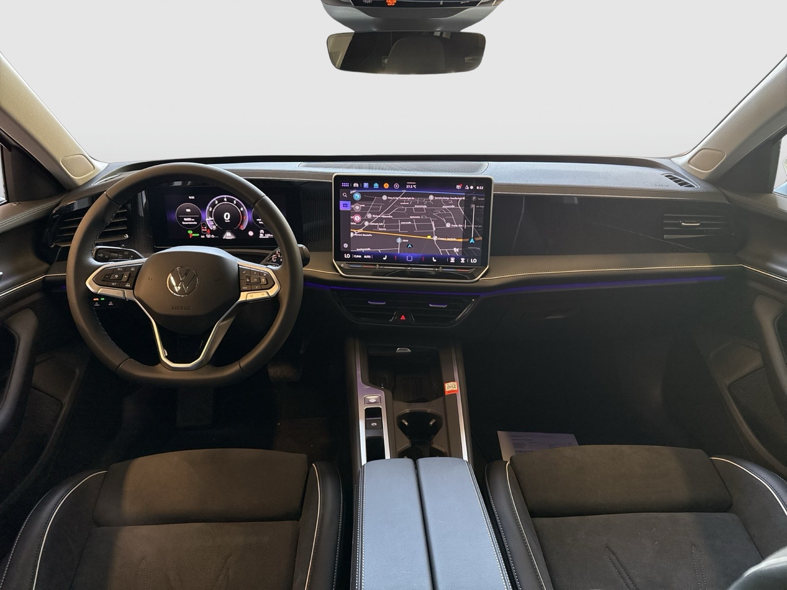 Volkswagen Passat Variant 1.5 eTSI BUSINESS AHK 360°CAM ACC