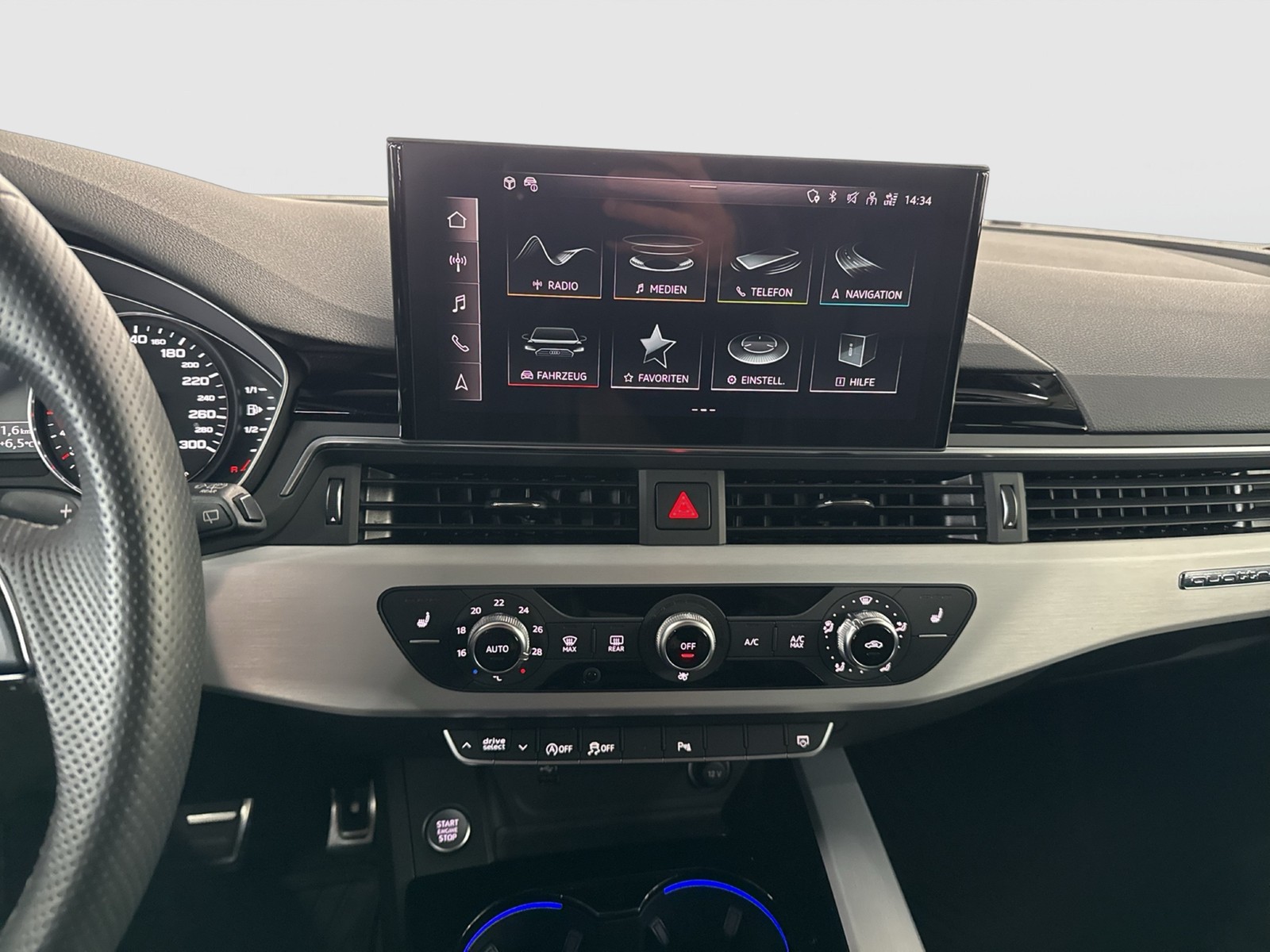 Audi A4 Avant 45 QU. S LINE COMPETITION+ BLACKPAK KAMERA ALU19