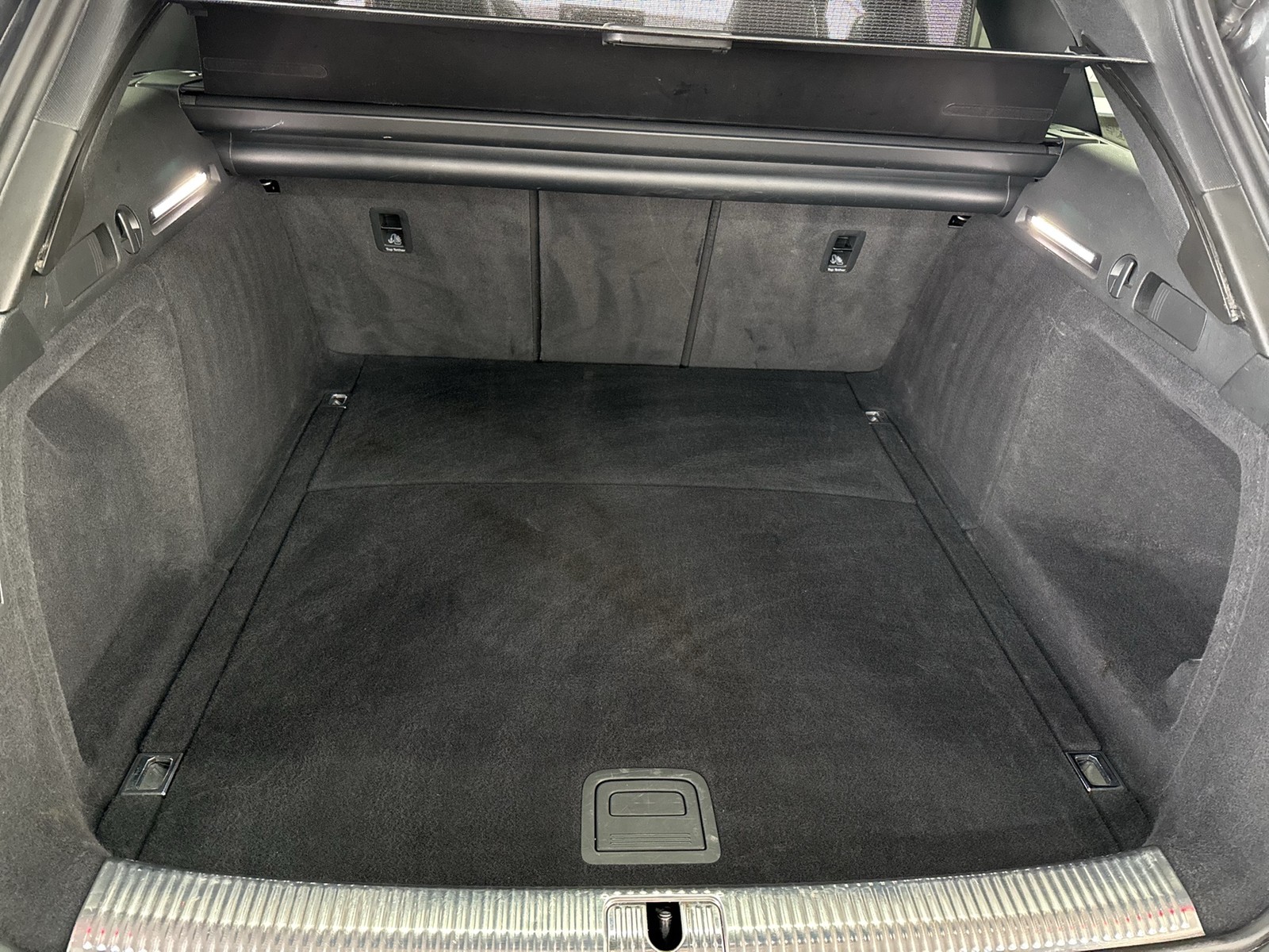 Audi A4 Avant 45 QU. S LINE COMPETITION+ BLACKPAK KAMERA ALU19