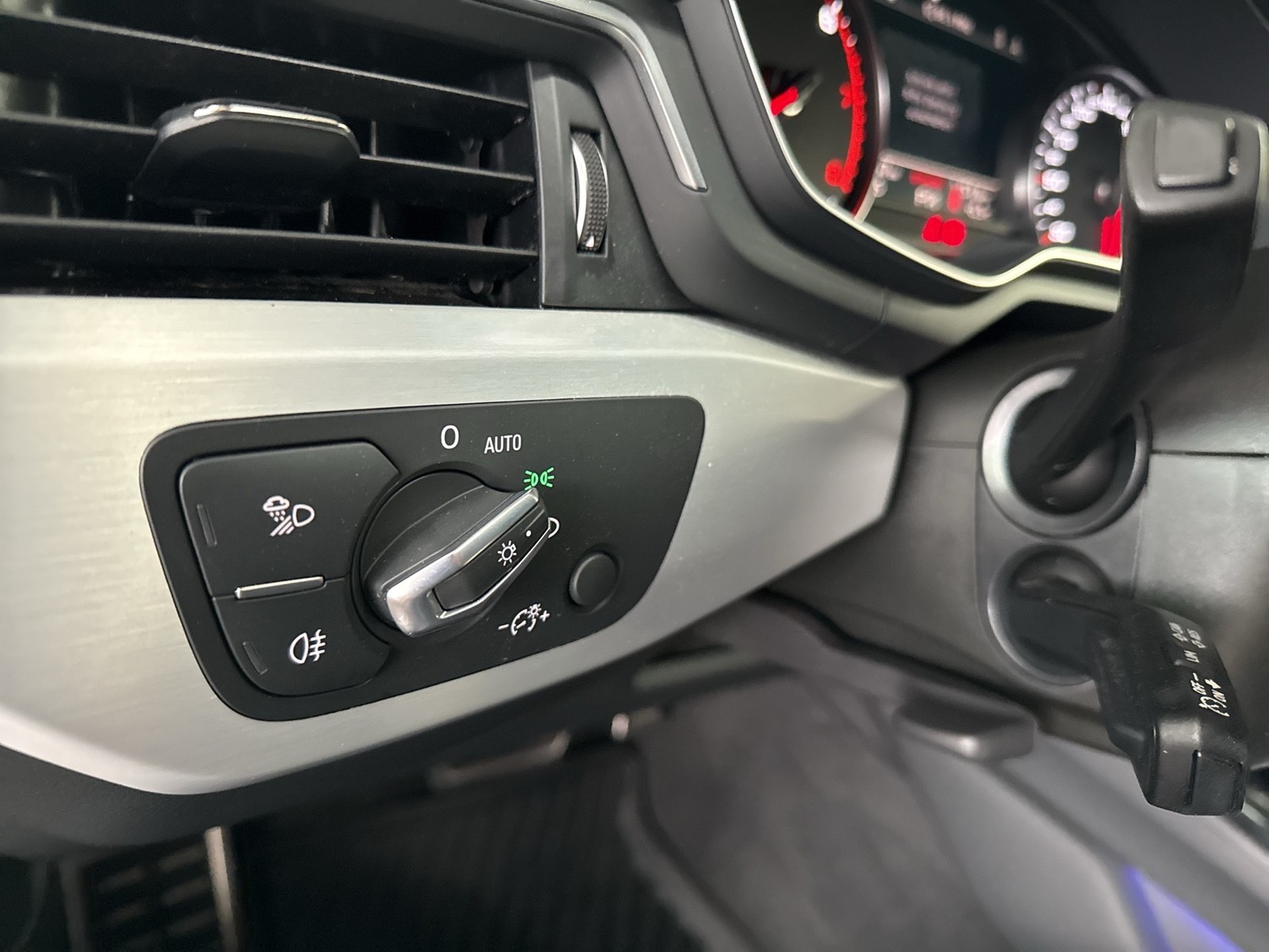 Audi A4 Avant 45 QU. S LINE COMPETITION+ BLACKPAK KAMERA ALU19