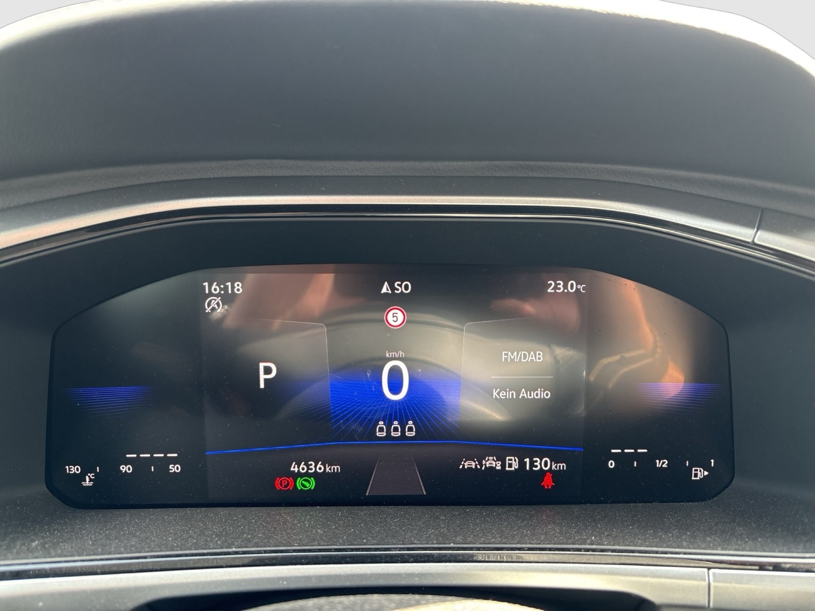 Volkswagen T-Roc 1.5 LIFE CAM ACC LM17 NAVI CARPLAY SITZHZ.