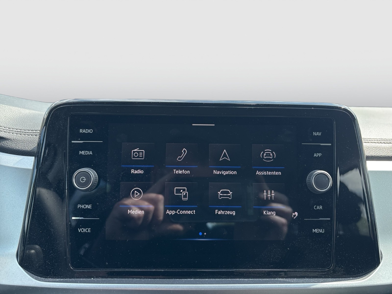 Volkswagen T-Roc 1.5 LIFE CAM ACC LM17 NAVI CARPLAY SITZHZ.