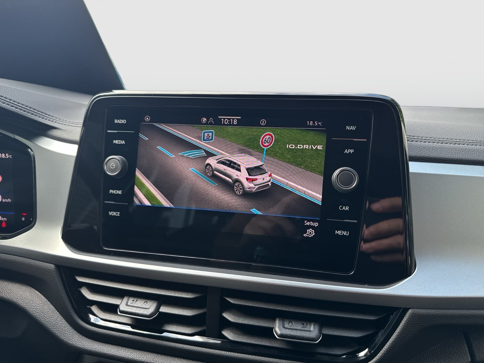 Volkswagen T-Roc 1.5 LIFE NAVI ALU CARPLAY SITZHEIZUNG