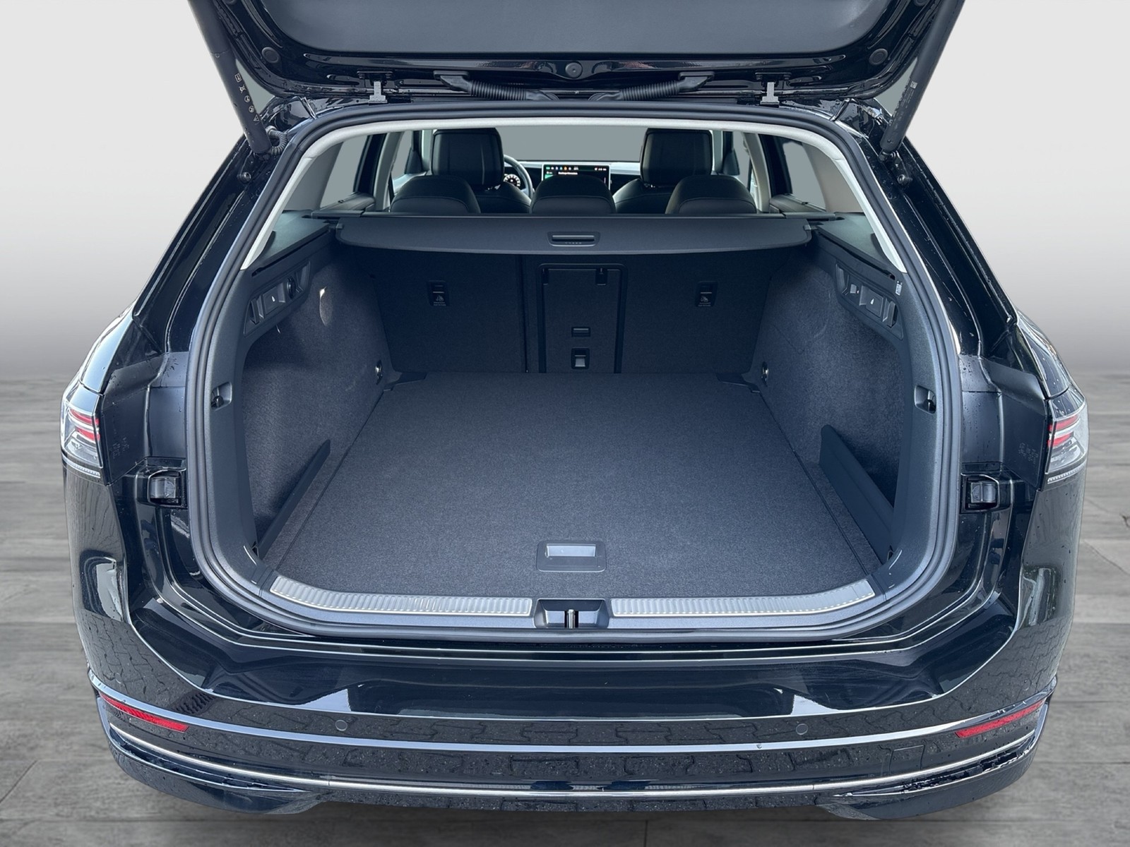 Volkswagen Passat Variant 2.0 ELEGANCE 4X4 STANDHZ. AHK ACC
