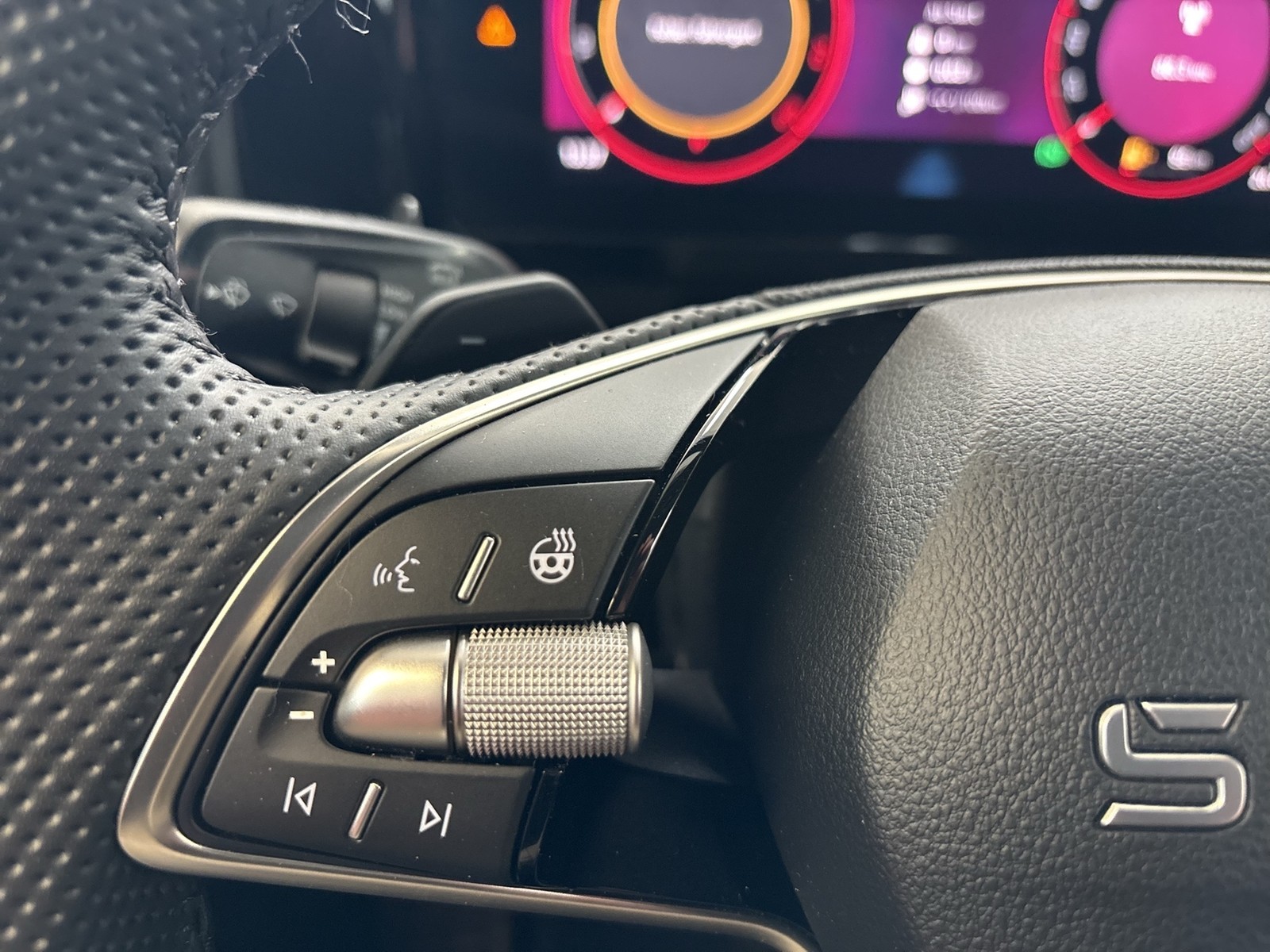 Skoda Kodiaq 2.0 SPORTLINE 4X4 STANDHZ. AHK CAM LM19