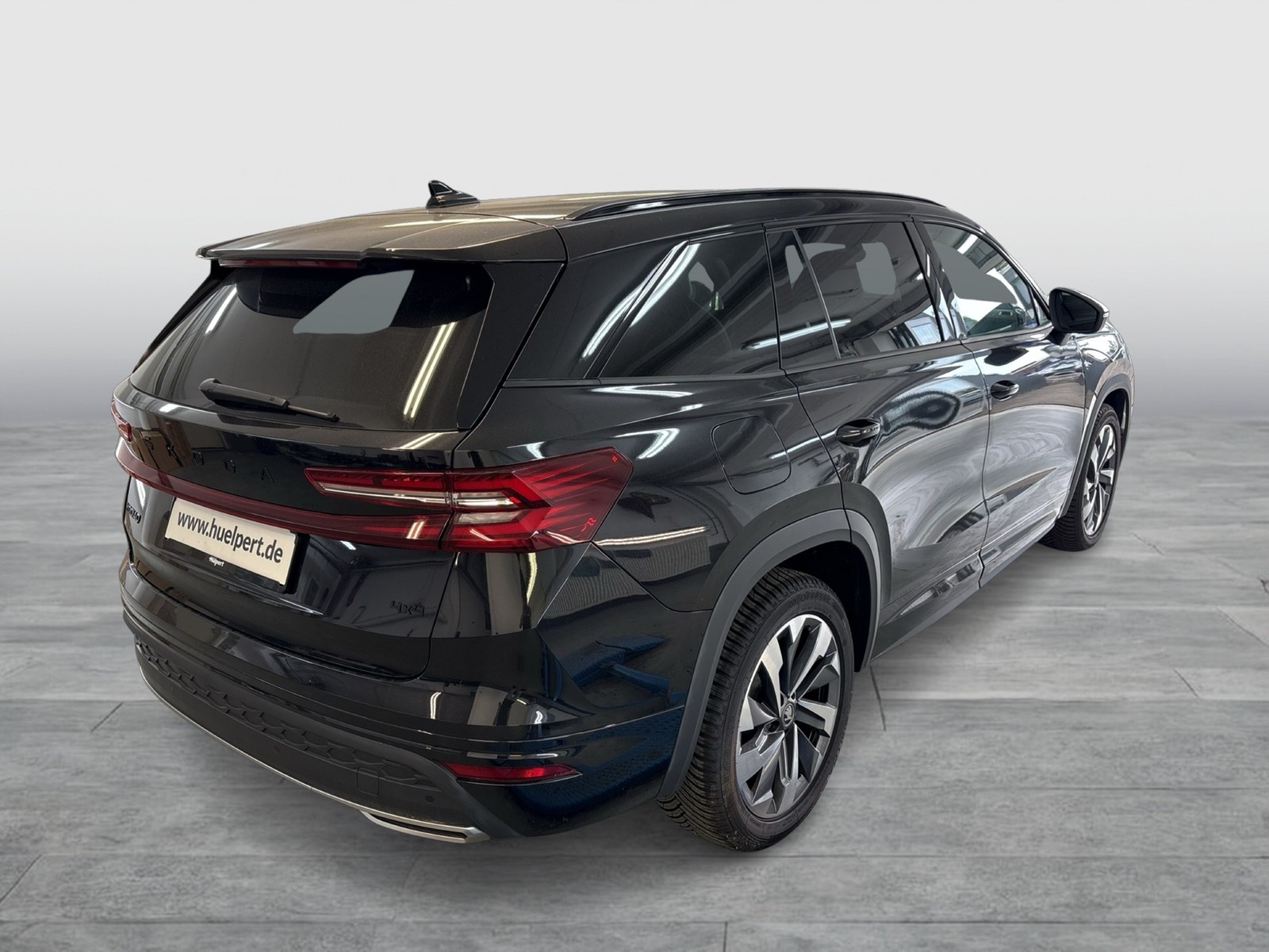 Skoda Kodiaq 2.0 SPORTLINE 4X4 STANDHZ. AHK CAM LM19