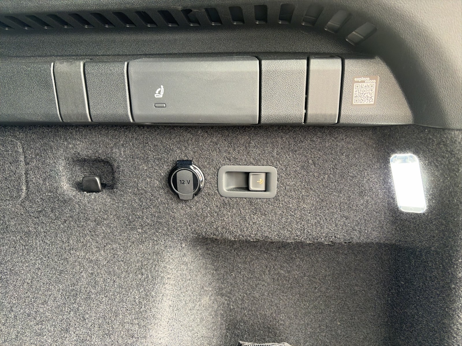 Skoda Kodiaq 2.0 SPORTLINE 4X4 STANDHZ. AHK CAM LM19
