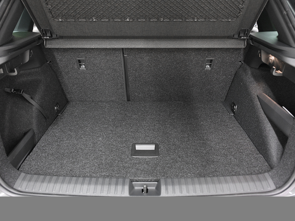 Skoda Kamiq 1.5TSI DSG Monte Carlo AHK PANO ACC RFK SHZ