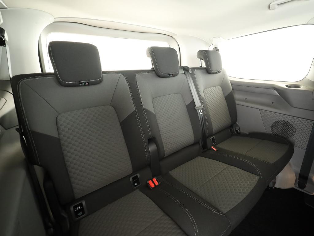 Volkswagen T7 Caravelle 2.0 STYLE KR CAM ACC NAVI Matrix