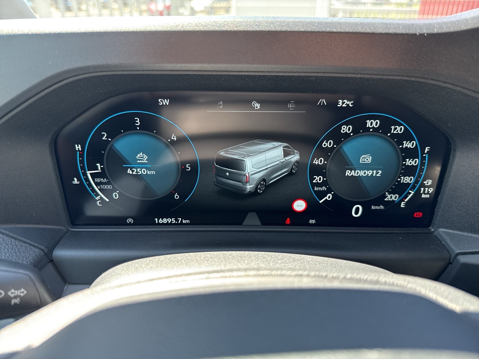 Volkswagen T7 Transporter 2.0 Kasten KR AHK CAM NAVI KLIMA