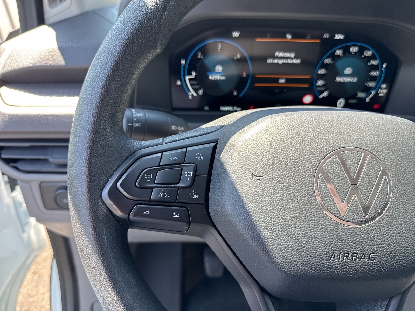 Volkswagen T7 Transporter 2.0 Kasten KR AHK CAM NAVI KLIMA