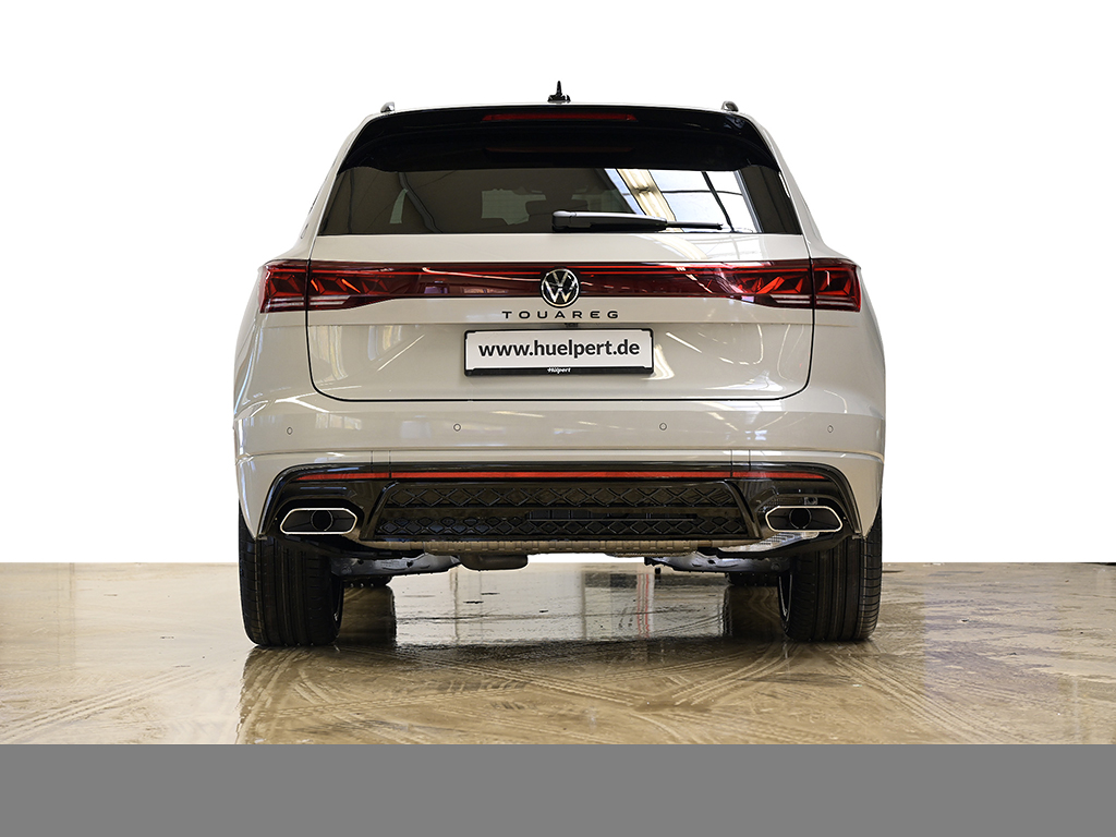 Volkswagen Touareg V6 R-LINE ALLRADLENKUNG PANO AHK LM22