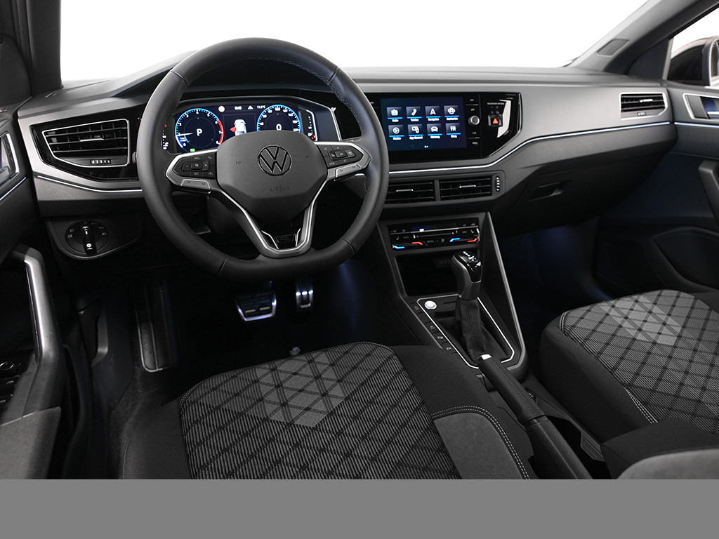 Volkswagen Taigo 1.0 R-LINE DSG BLACKSTYLE AHK CAM LM18