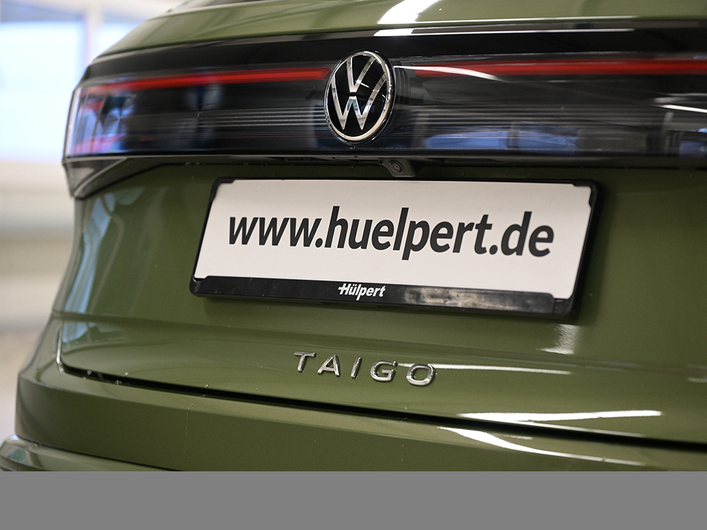 Volkswagen Taigo 1.0 R-LINE DSG BLACKSTYLE AHK CAM LM18