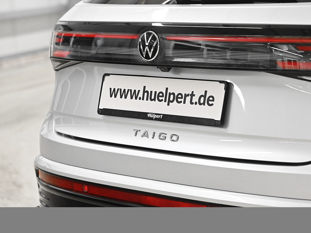 Volkswagen Taigo 1.0 R-LINE DSG AHK NAVI ALLWETTERREIFEN