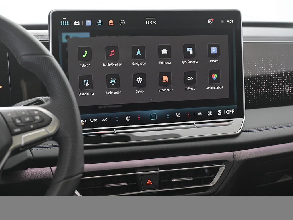 Volkswagen Tiguan 2.0 R-LINE DSG 4X4 LEDER STANDHZG eSITZE