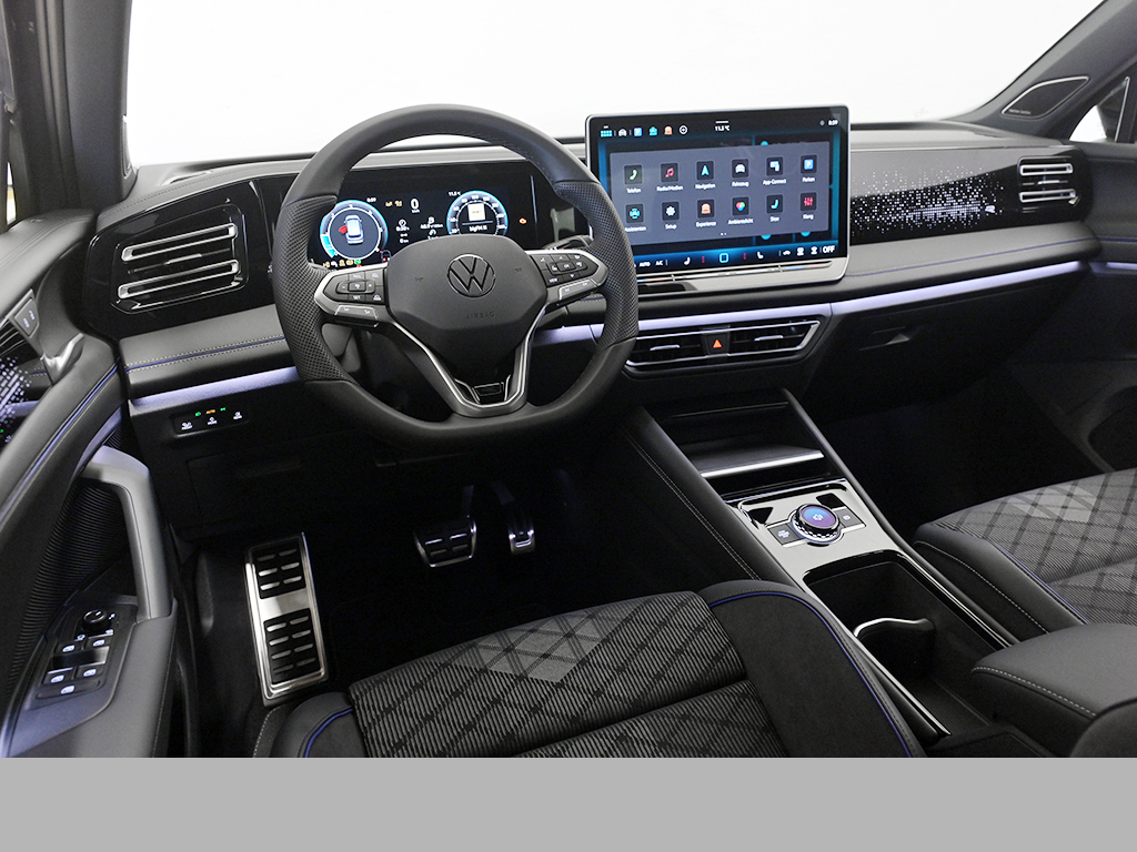 Volkswagen Tiguan 2.0 R-LINE DSG BLACKSTYLE HARMANKARDON