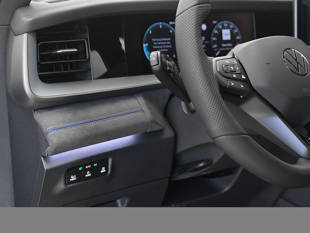 Volkswagen Tayron 2.0 R-LINE DSG 4X4 LEDER AHK BLACKSTYLE