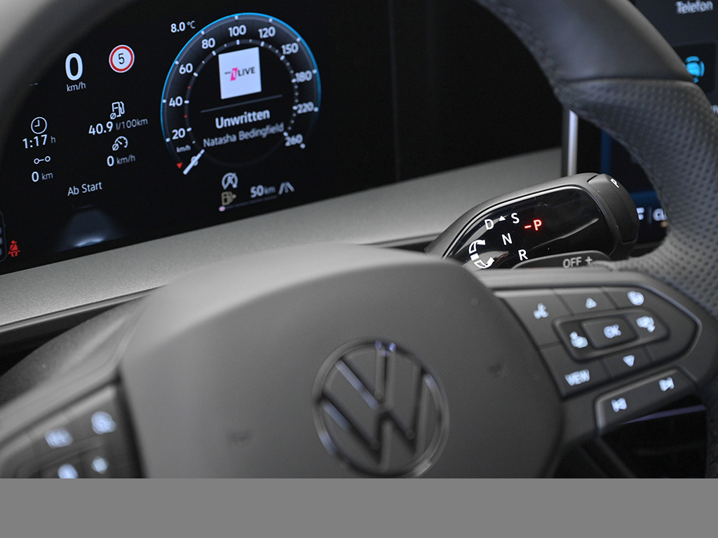 Volkswagen Tayron 2.0 R-LINE DSG 4X4 LEDER AHK BLACKSTYLE