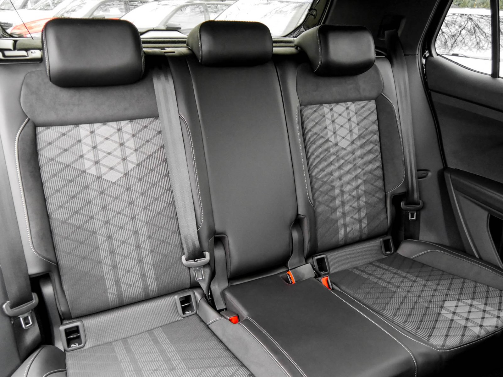 Volkswagen T-Cross 1.0 R-LINE CAM ACC LM18 MATRIX NAVI