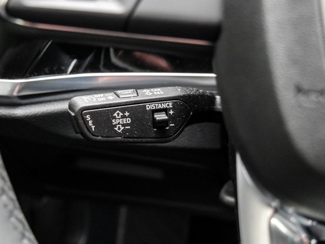 Audi Q3 Sportback 35 S LINE BLACKPAK PANO SONOS AHK