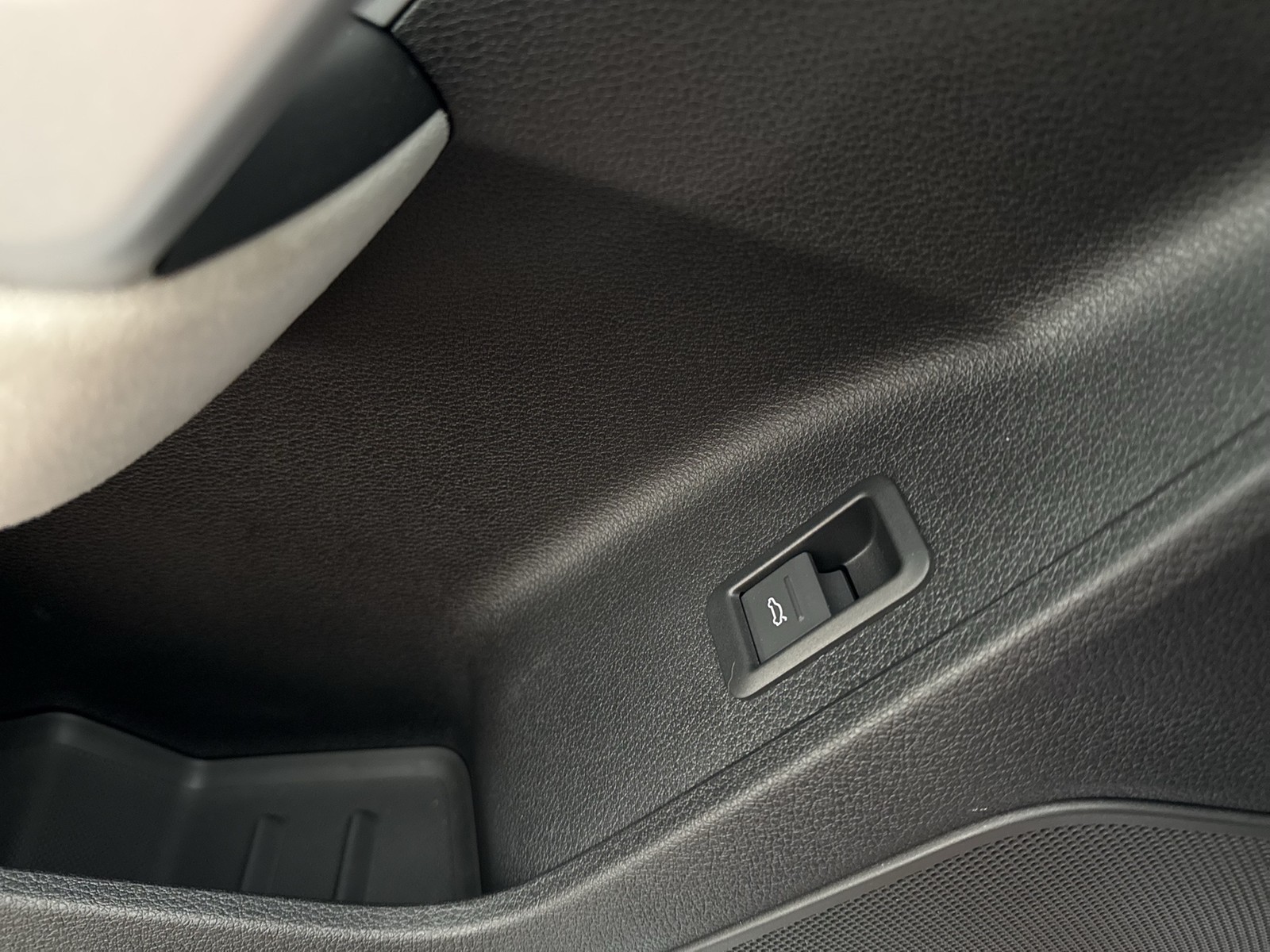 Audi Q3 Sportback 35 S LINE BLACKPAK PANO SONOS AHK
