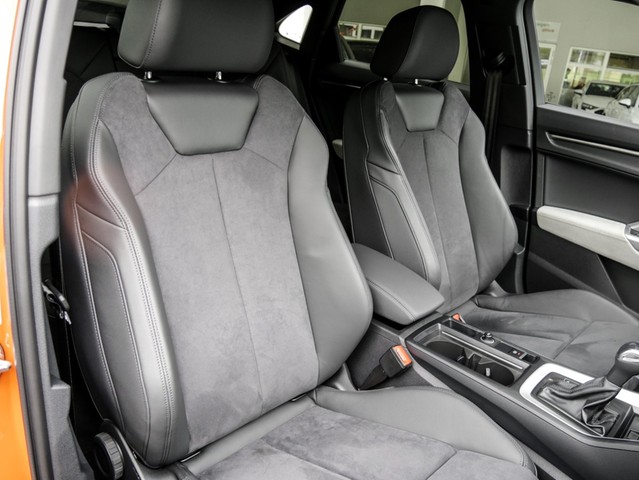 Audi Q3 Sportback 35 S LINE BLACKPAK PANO SONOS AHK