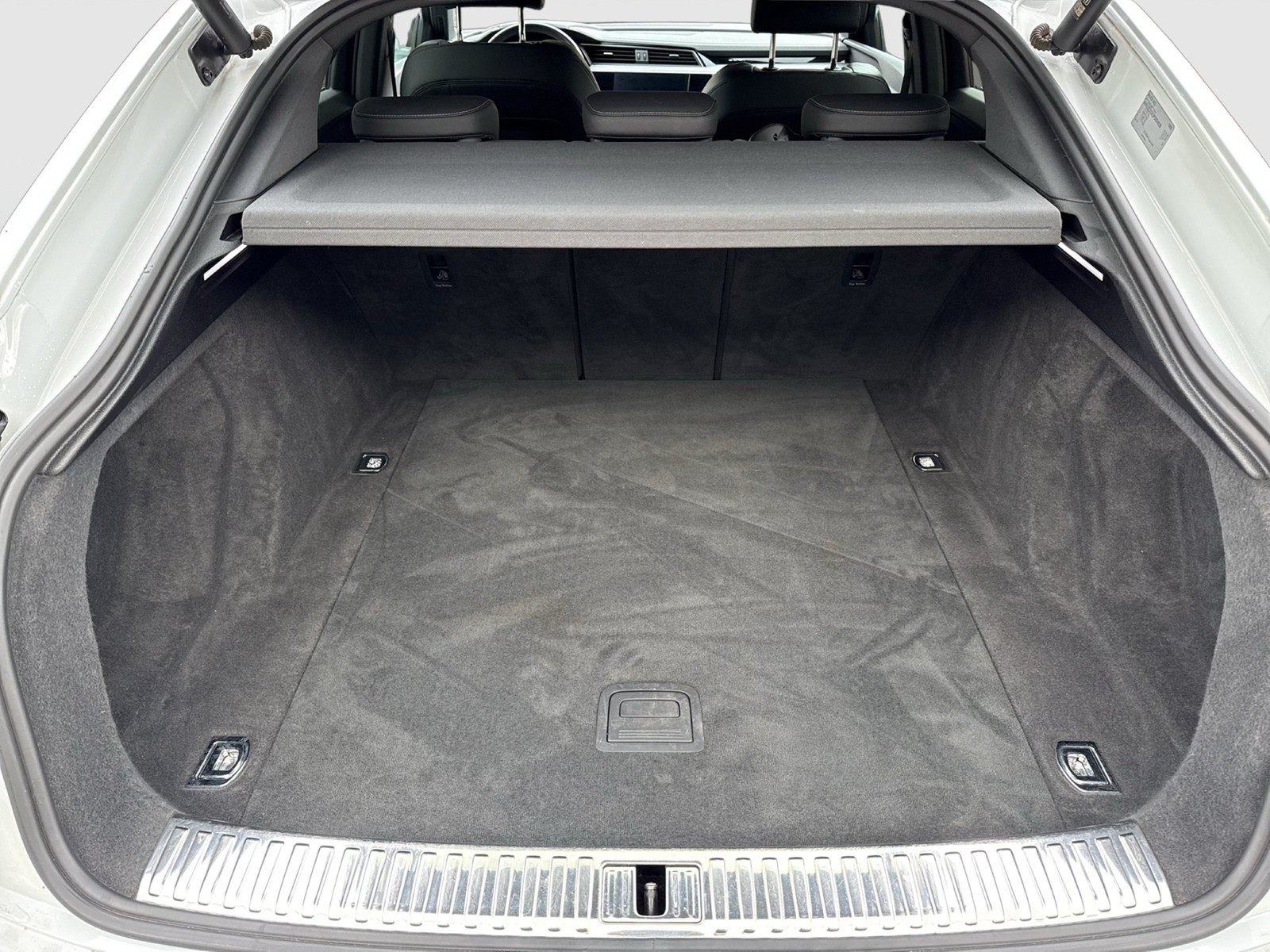 Audi e-tron Sportback 55 quattro S LINE AHK CAM LM20