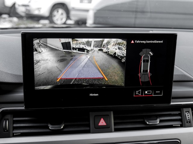 Audi A4 40 quattro S LINE BLACKPAK CAM LM18 NAVI+