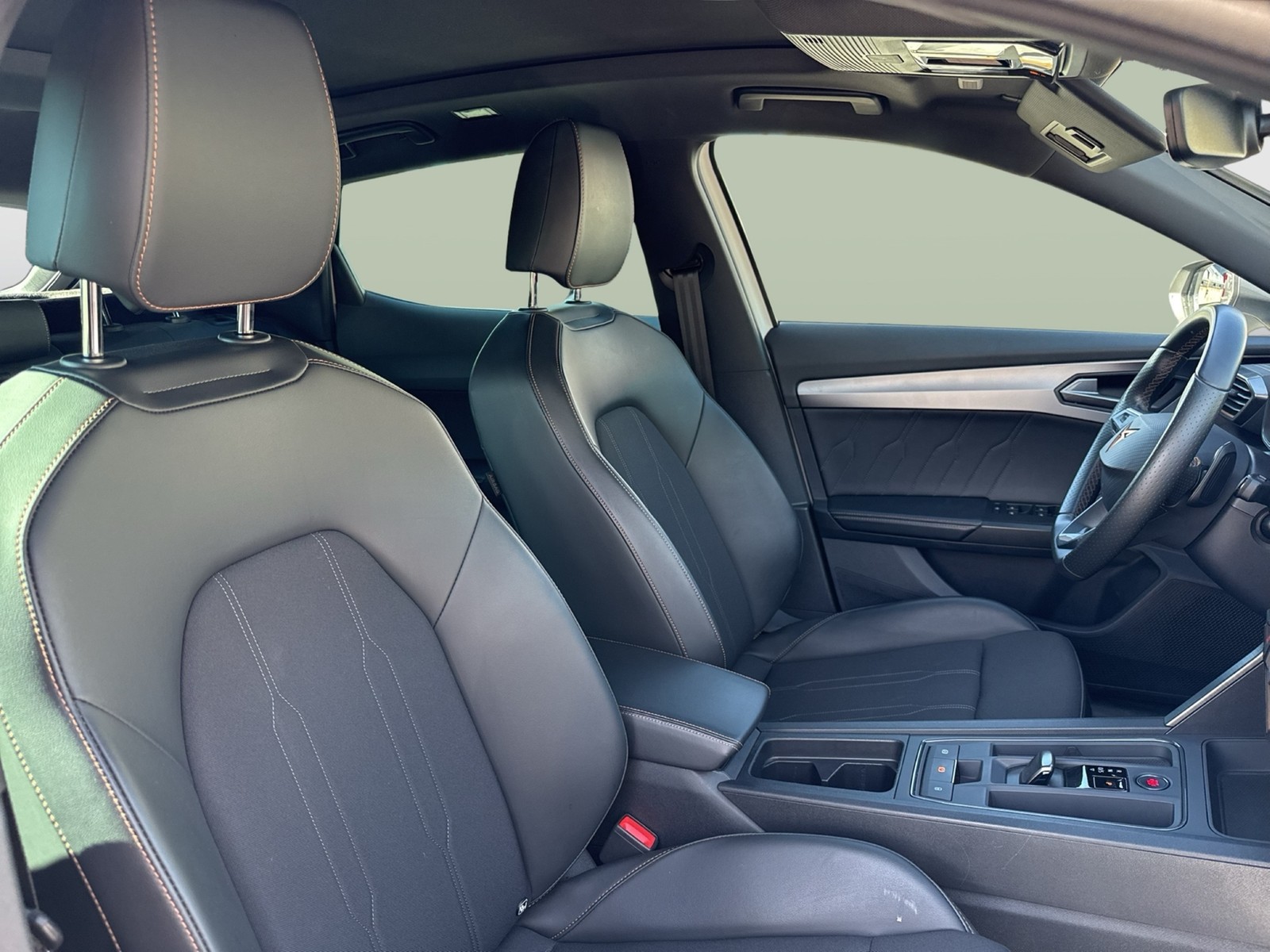 Cupra Formentor 2.0 4X4 PANO AHK 360°CAM ALU18 CARPLAY
