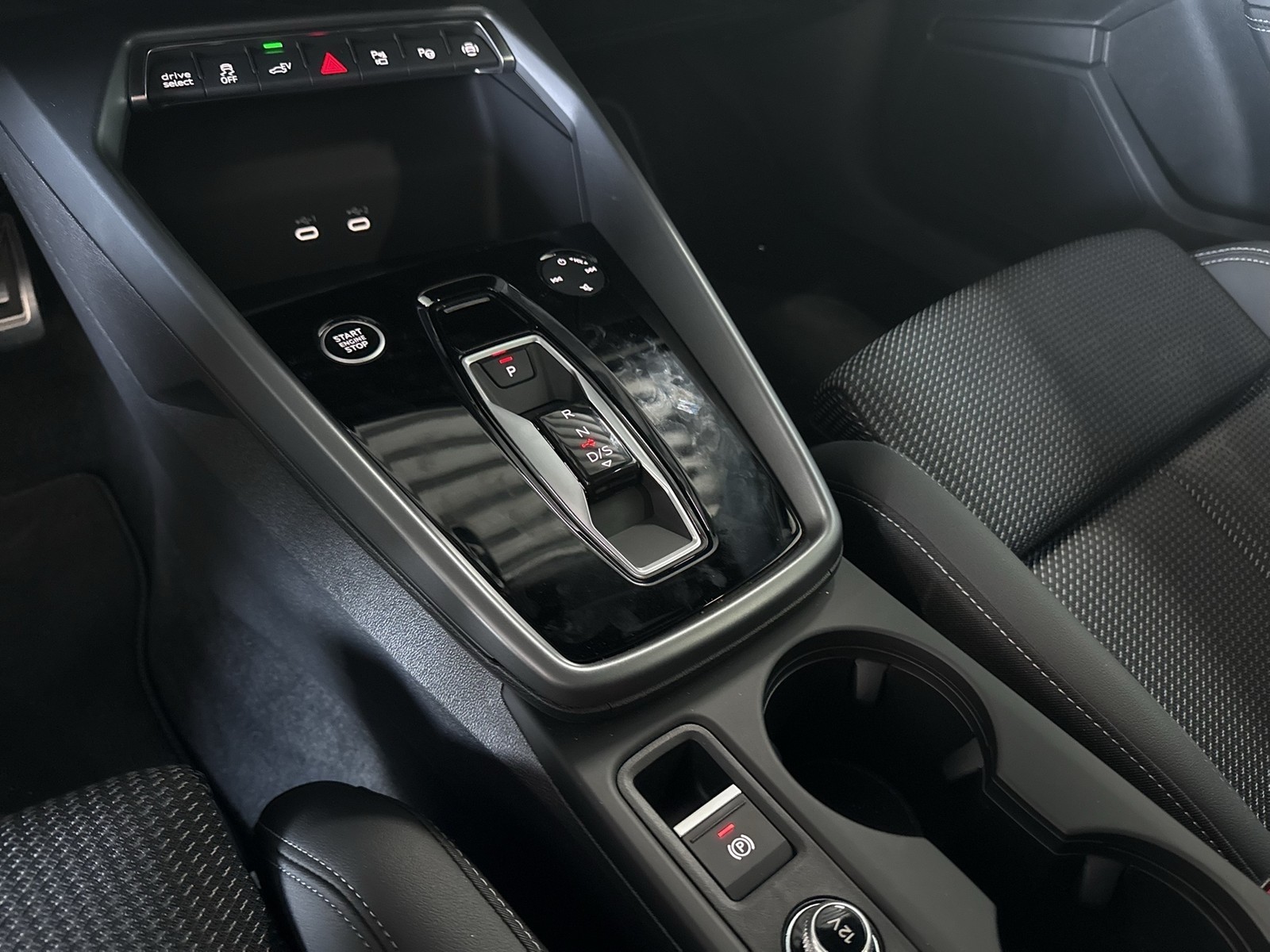 Audi A3 Sportback 45 HYBRID S LINE NAVI+ 360°CAM ACC