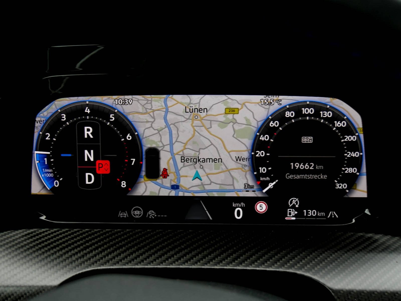 Volkswagen Golf VIII R BLACK EDITION 4X4 AKRAPOVIC LEDER 19Z