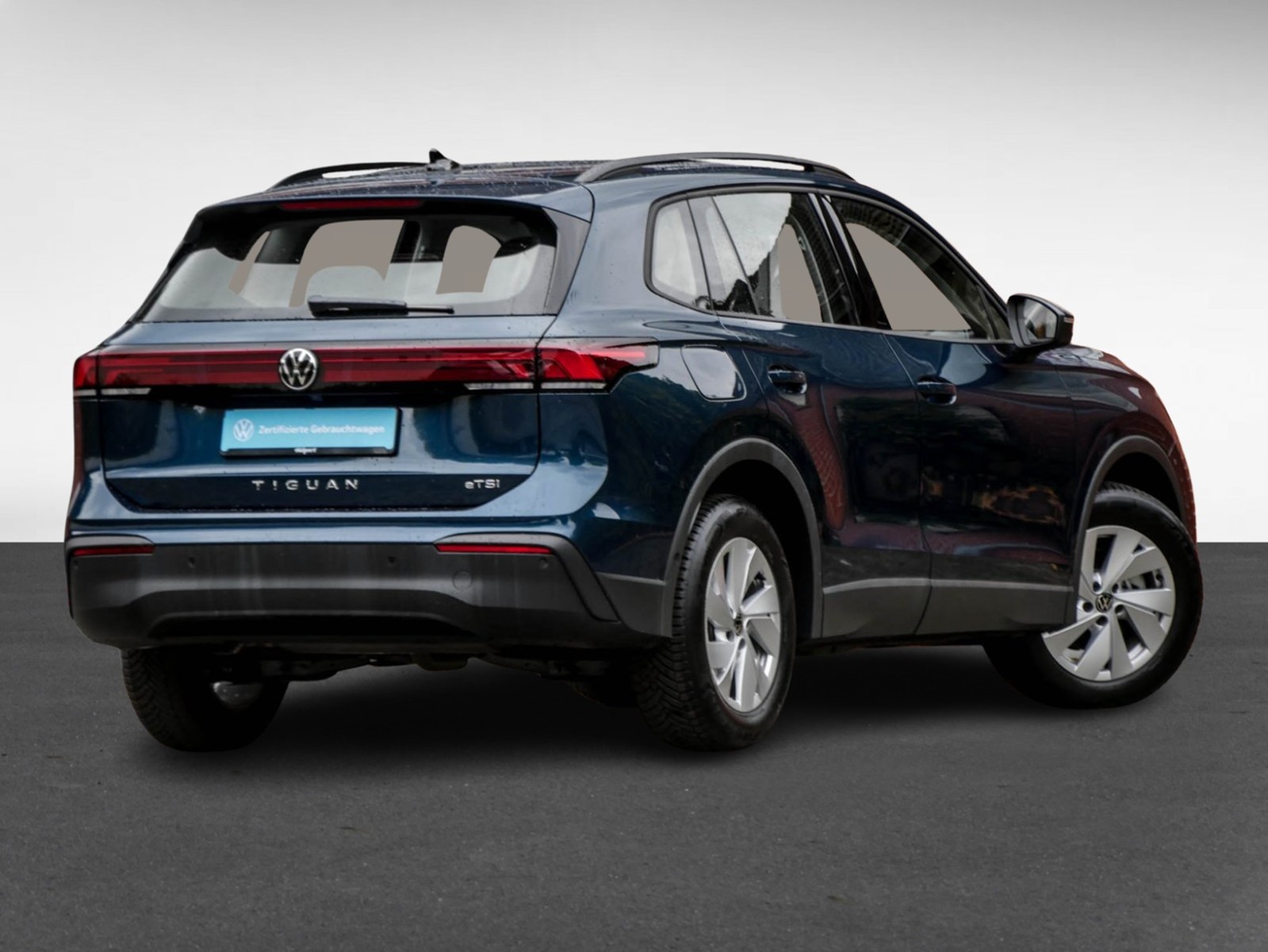 Volkswagen Tiguan 1.5 eTSI NEUES MODELL AHK CAM NAVI LM17