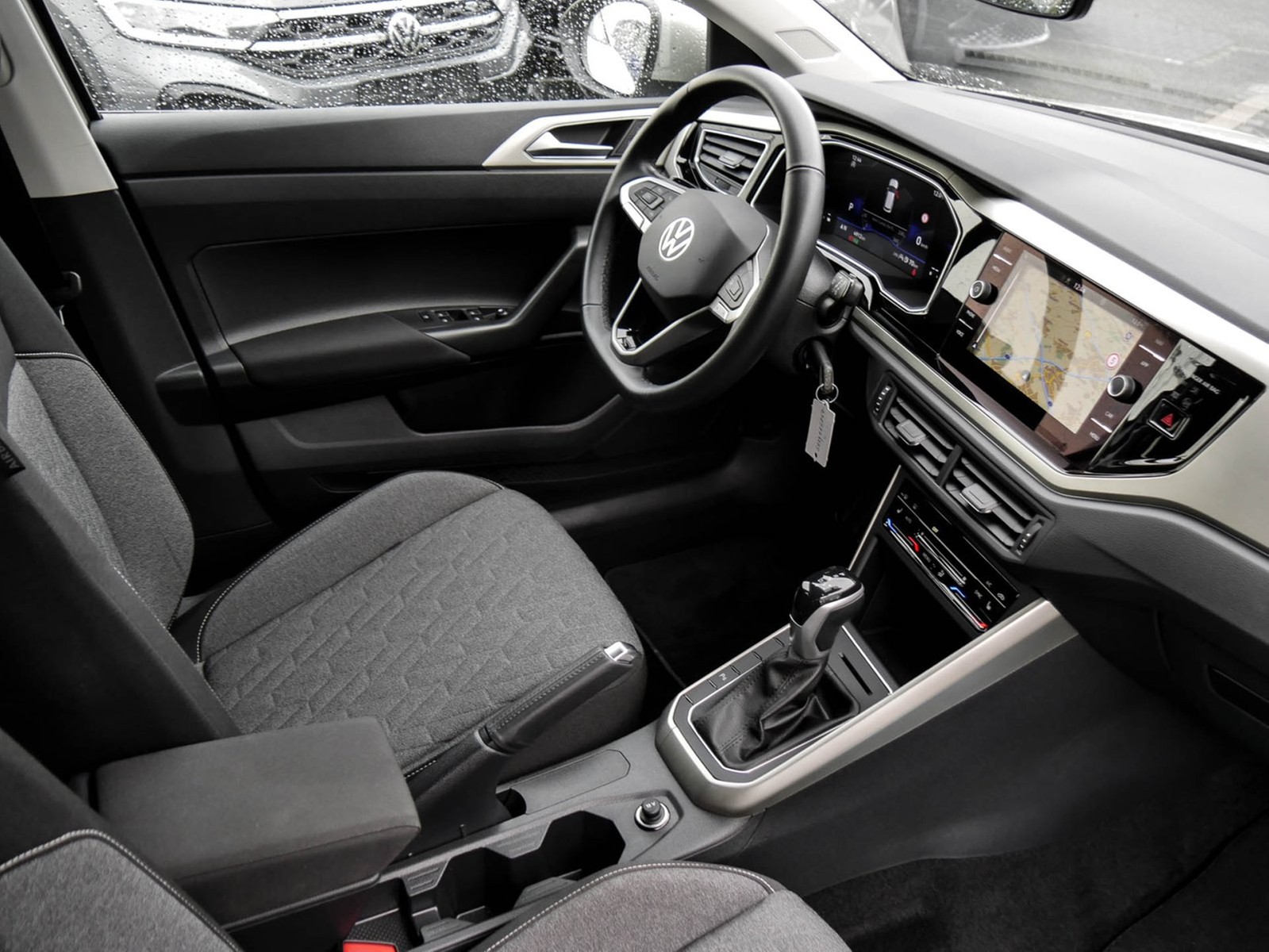 Volkswagen Taigo 1.5 MOVE LM17 NAVI CARPLAY SITZHEIZUNG LED