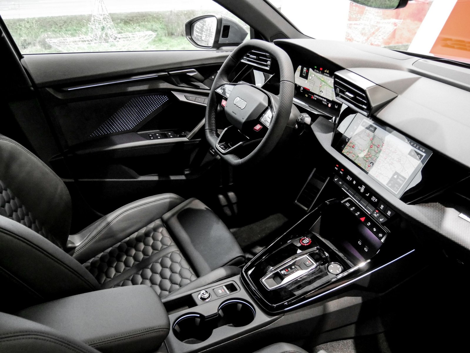 Audi RS 3 Sportback S tronic MatrixLED+Pano+SONOS+Feinnappa+