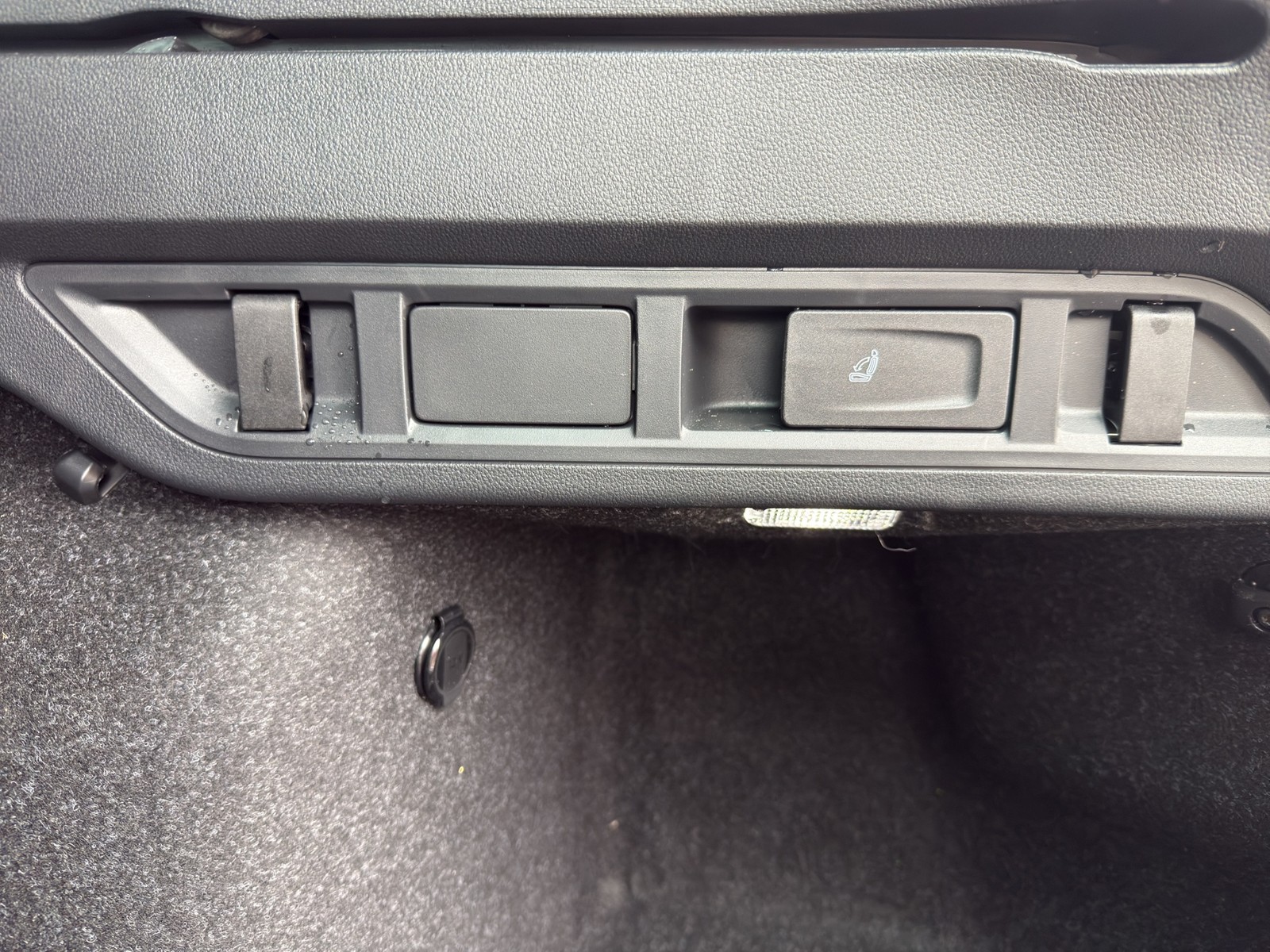 Skoda Octavia Combi 1.5 eTSI SPORTLINE CAM ACC LM18