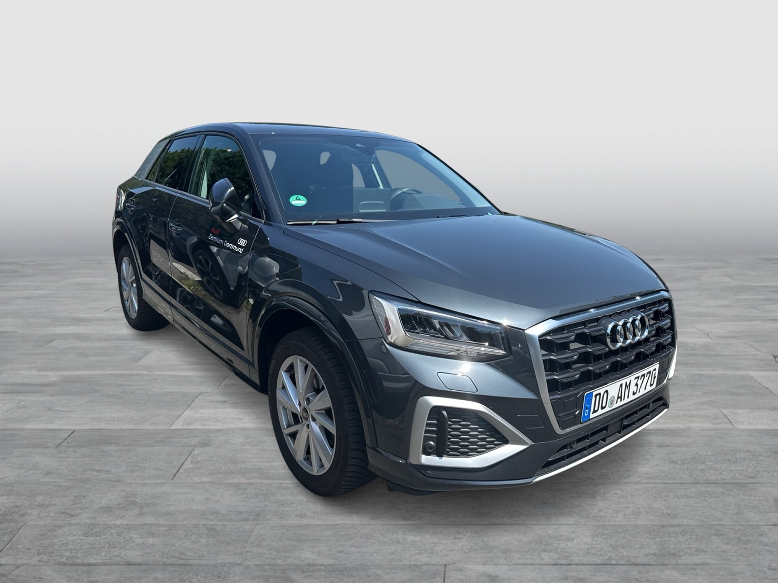 Audi Q2 35 advanced CAM ACC LM17 E-KLAPPE NAVI